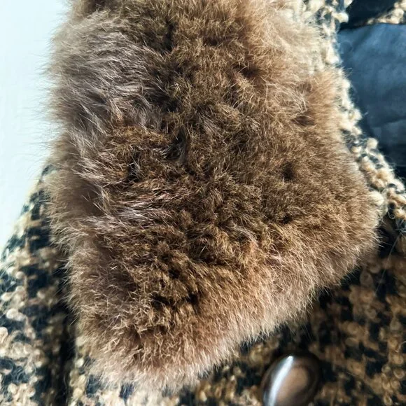 VINTAGE 1950's Mid Century Mink Trimmed Wool Bouclé Double Breasted Swing Coat - Picture 8 of 10